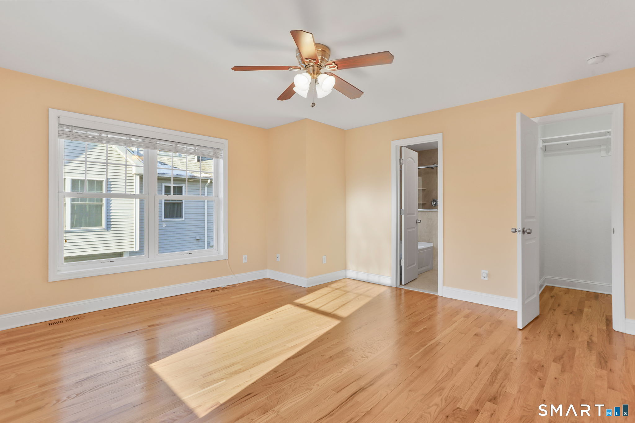 33 Glenwood Avenue APT 1