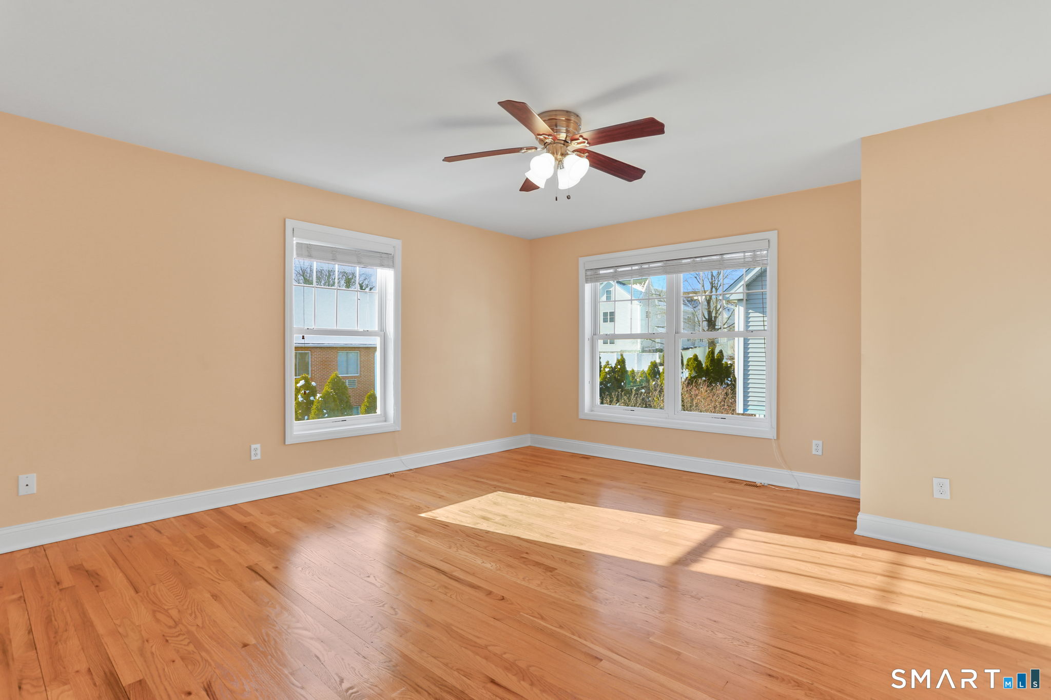 33 Glenwood Avenue APT 1