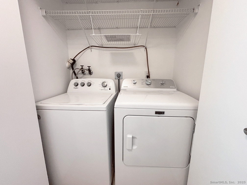 2 West Avenue APT 5