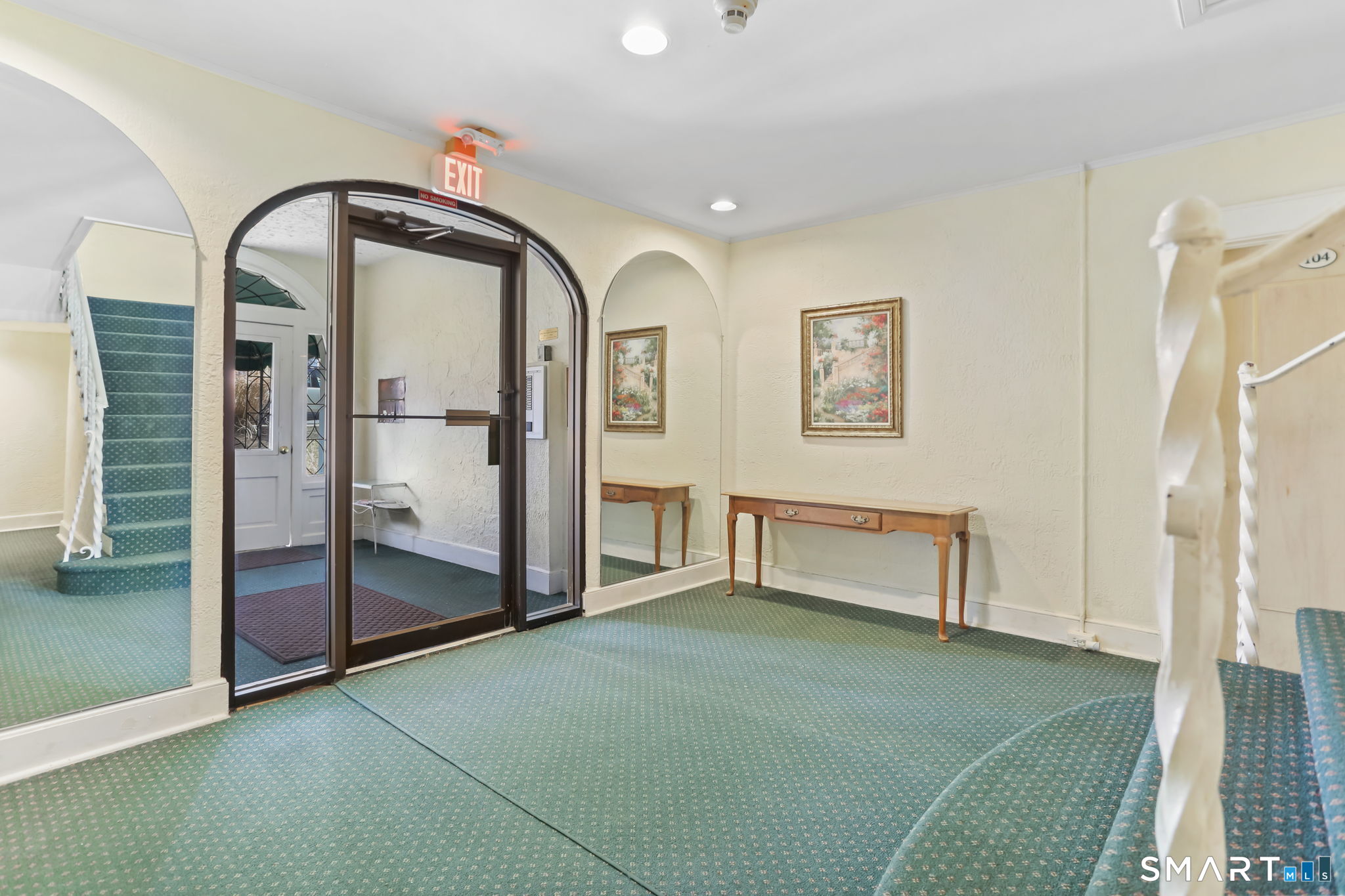 8 Elmcrest Terrace APT 103