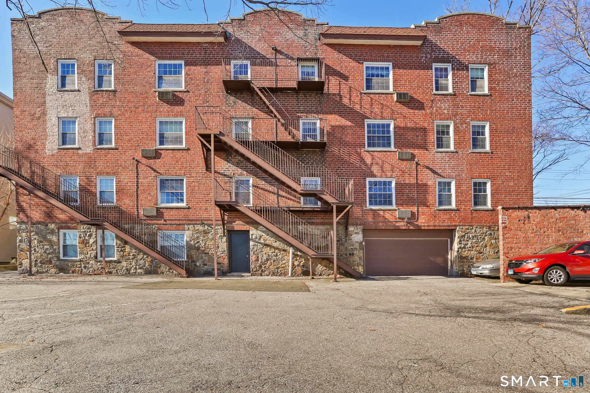 8 Elmcrest Terrace APT 103