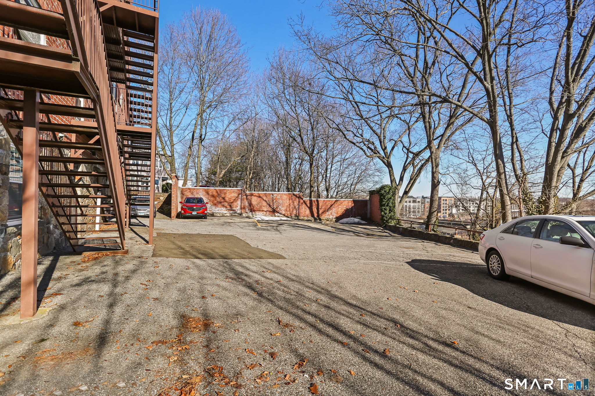 8 Elmcrest Terrace APT 103