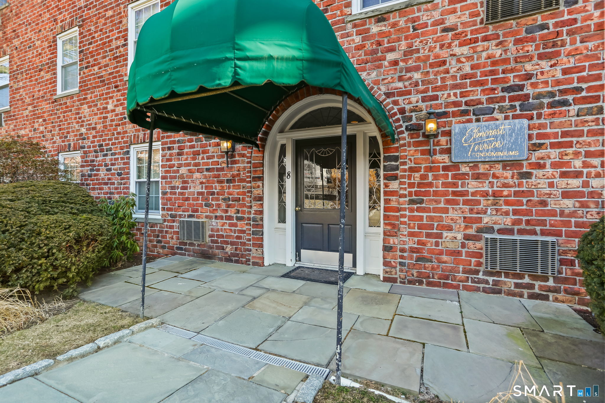 8 Elmcrest Terrace APT 103