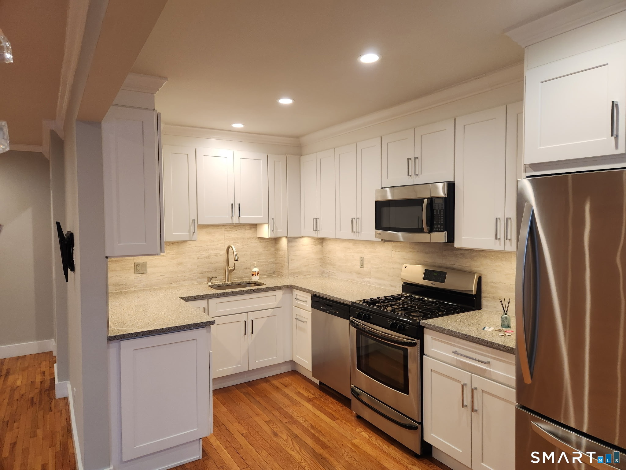 11 Bedford Avenue APT N4