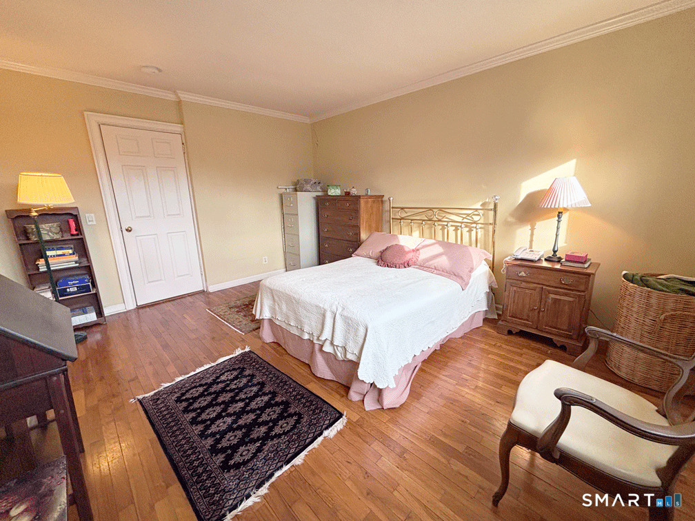 11 Bedford Avenue APT G1