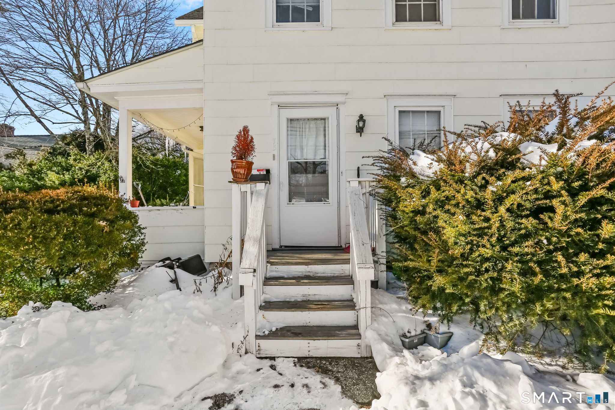 75 Newtown Avenue