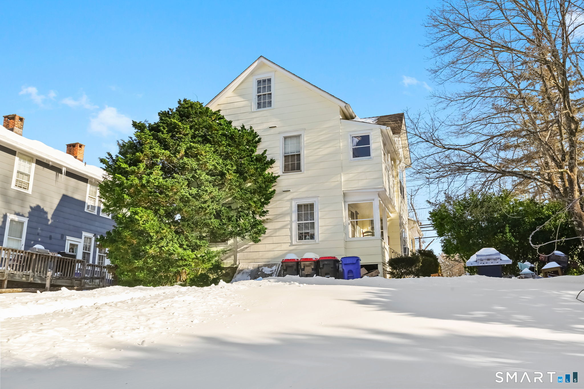 75 Newtown Avenue