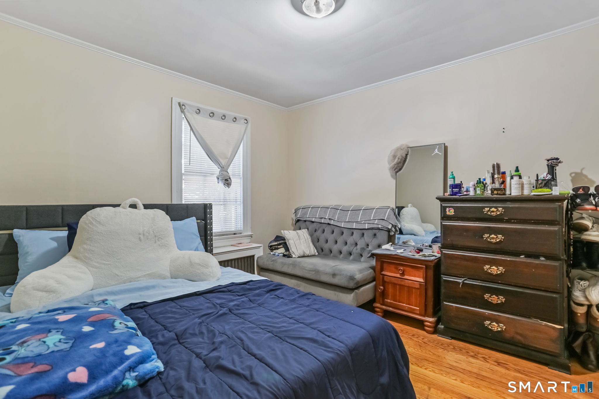 75 Newtown Avenue