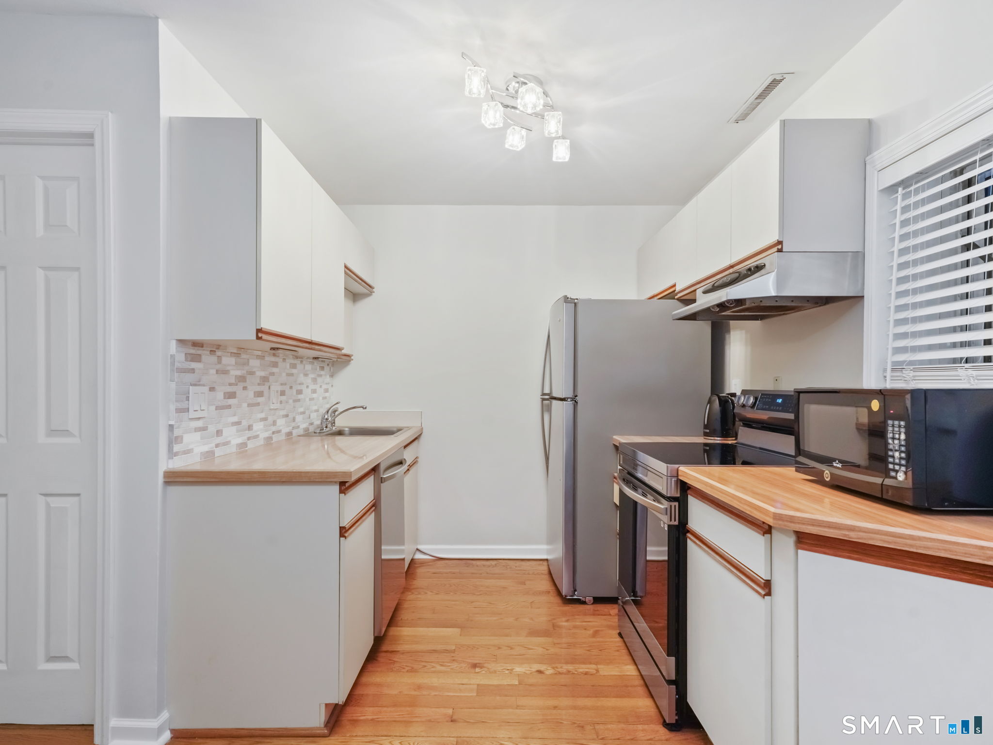 4 Union Avenue APT 24