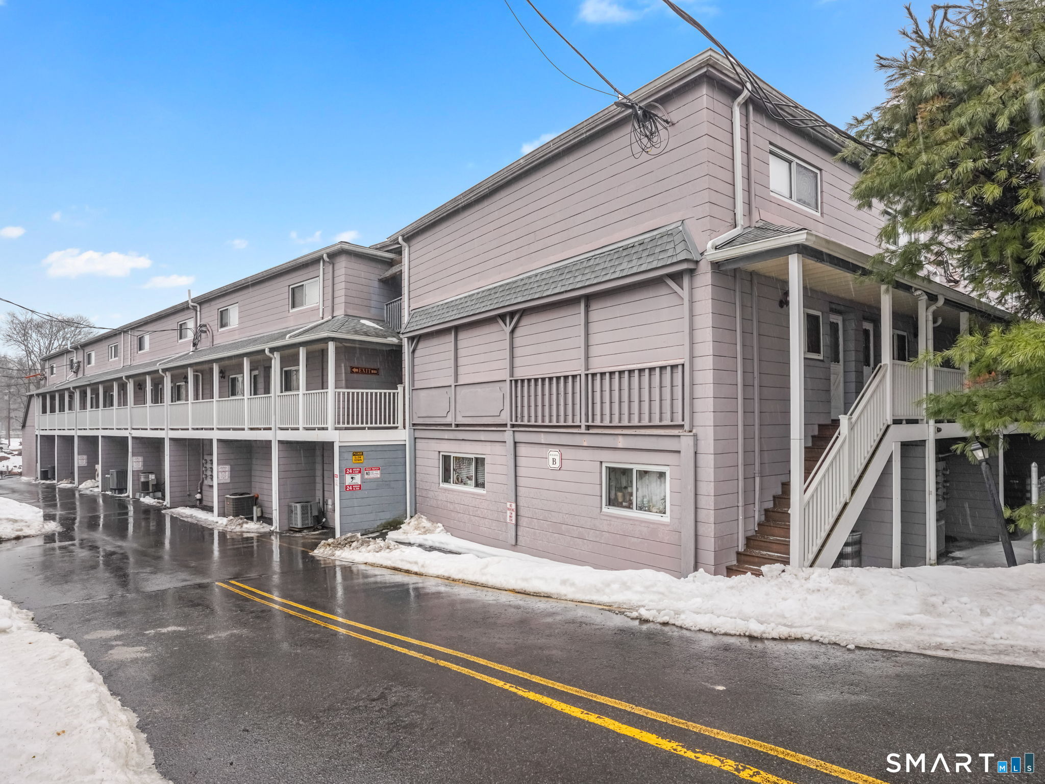 4 Union Avenue APT 24