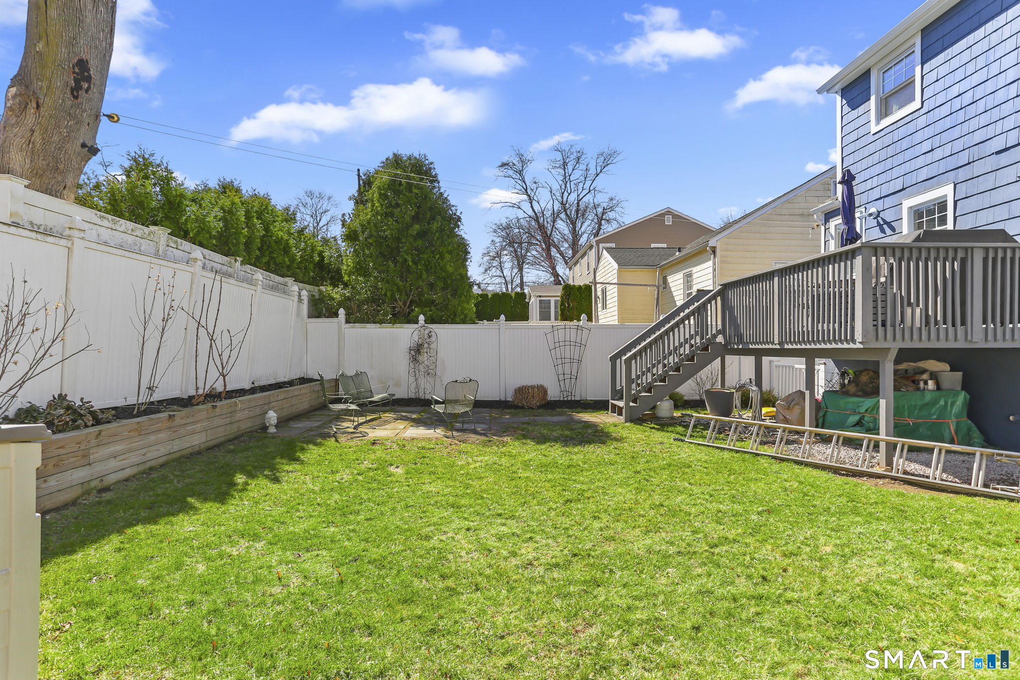 6 Wildmere Lane