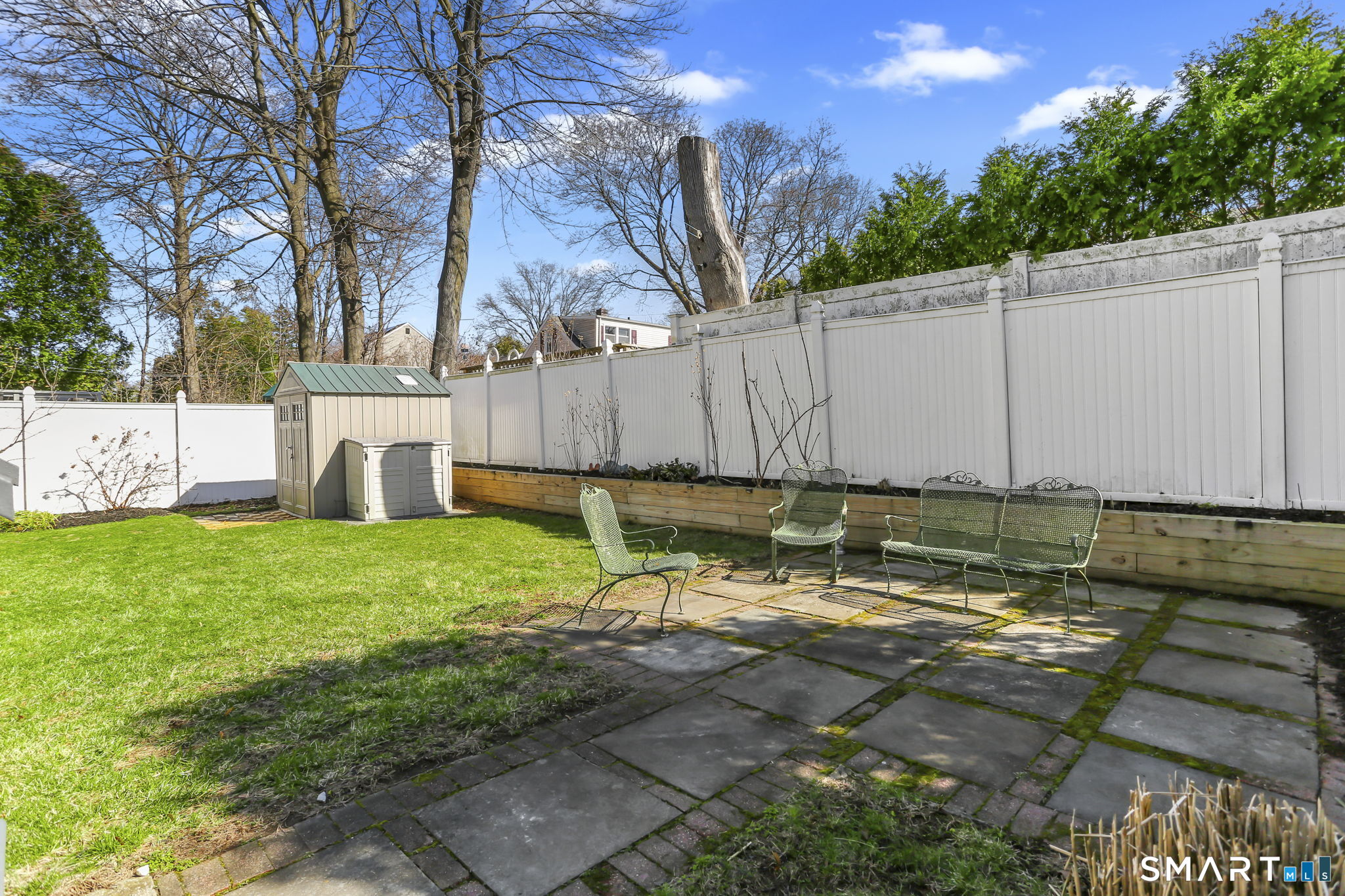 6 Wildmere Lane
