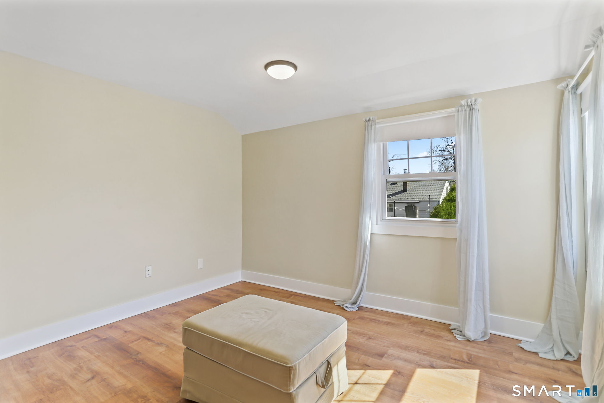 6 Wildmere Lane