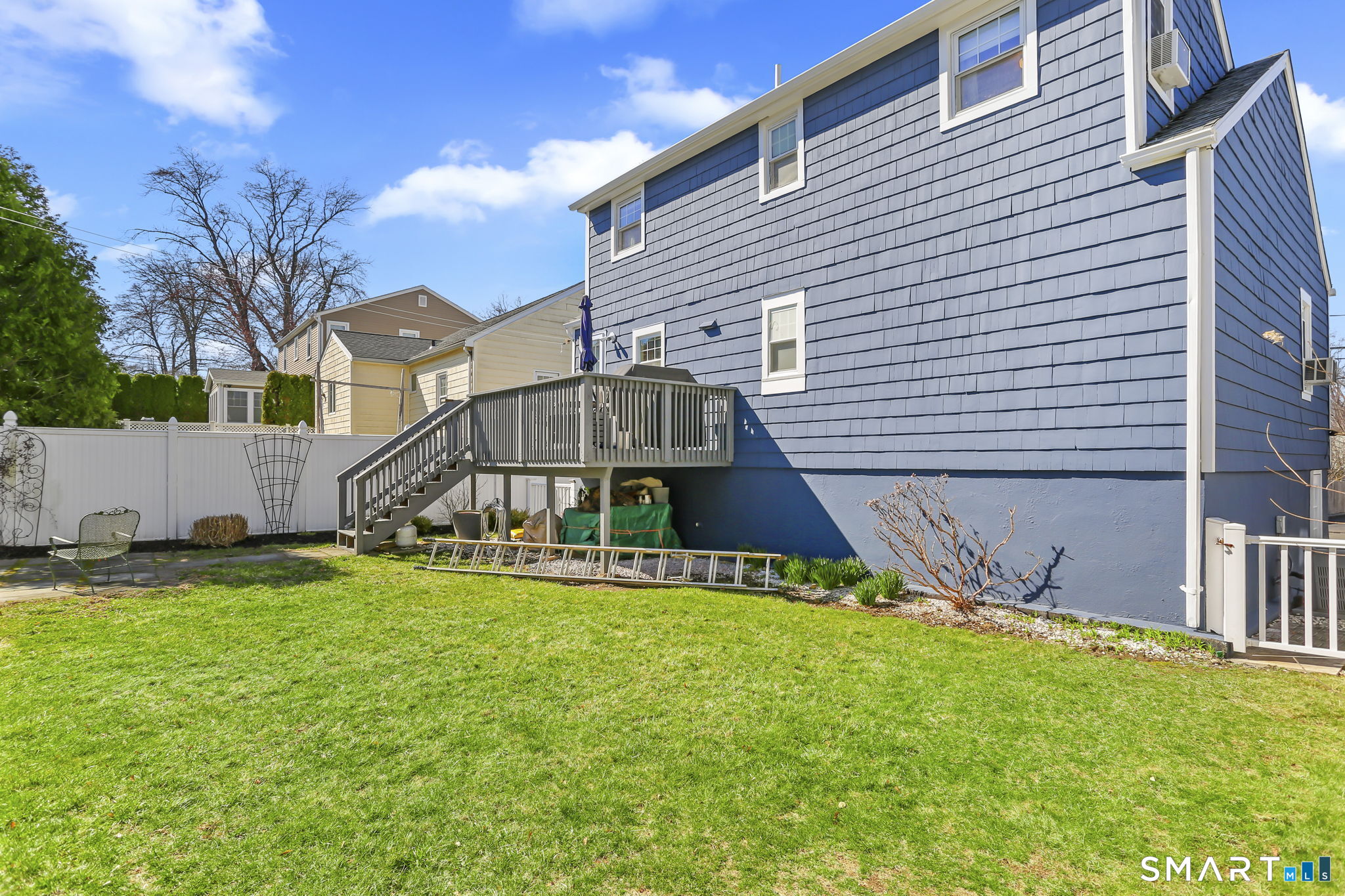 6 Wildmere Lane