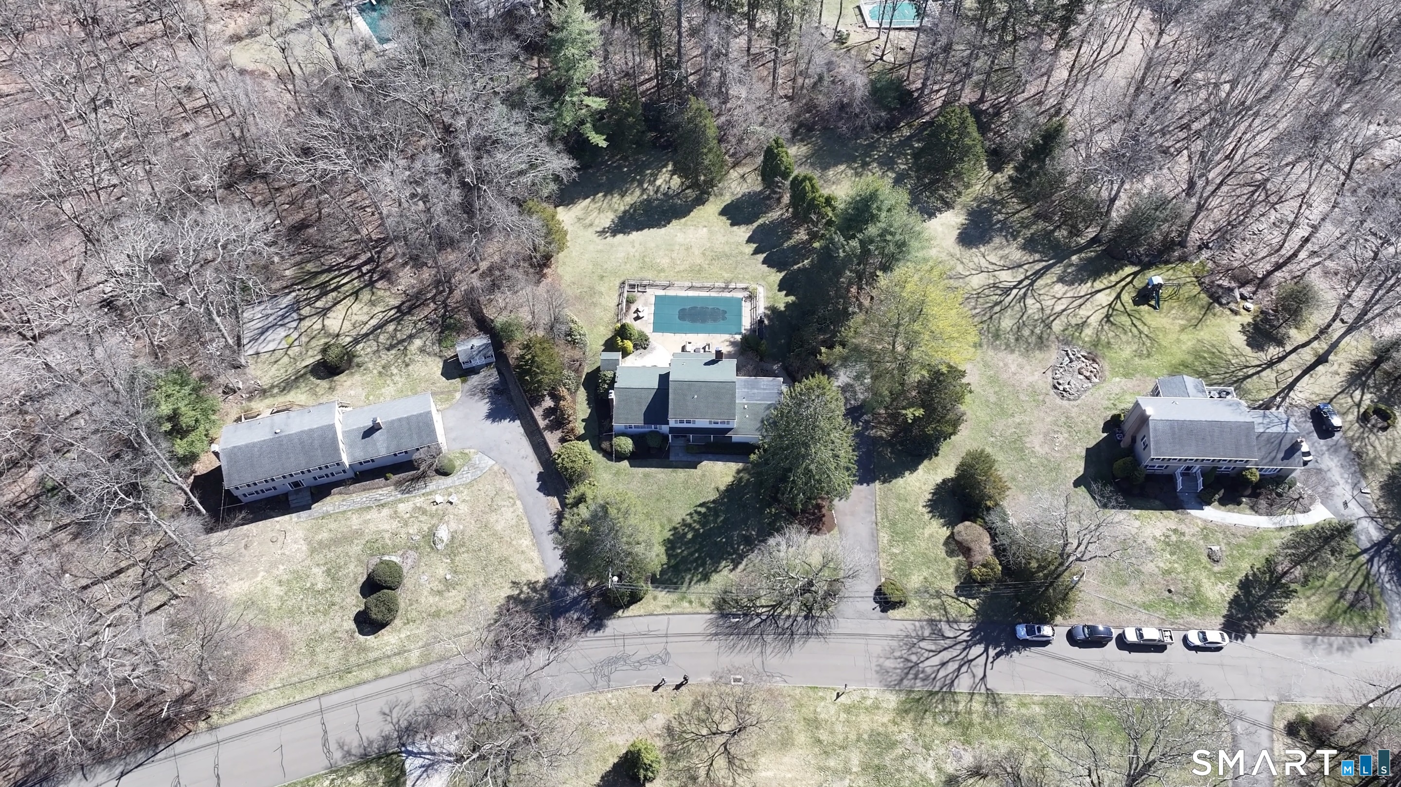 7 Gray Squirrel Drive