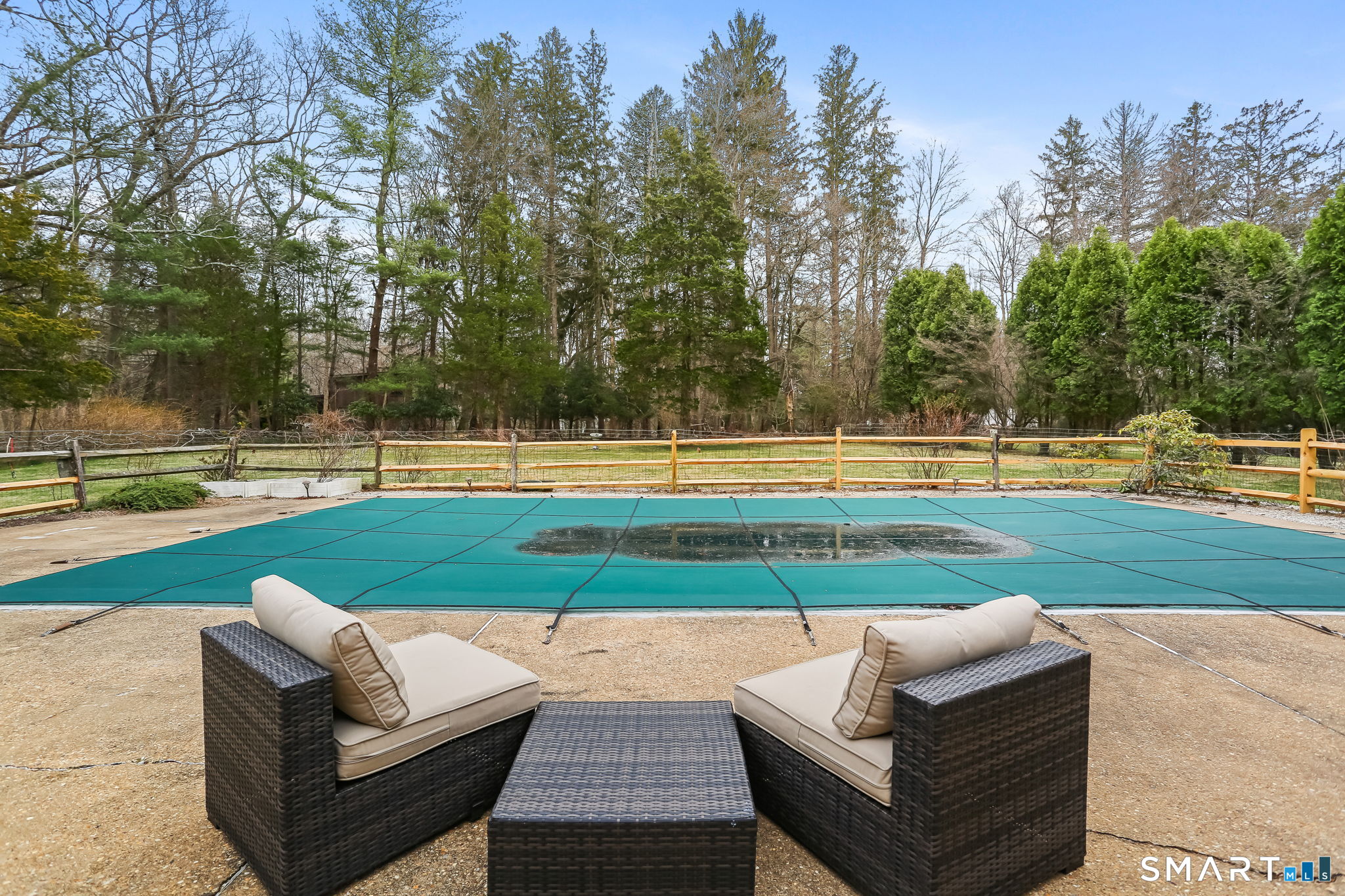 7 Gray Squirrel Drive