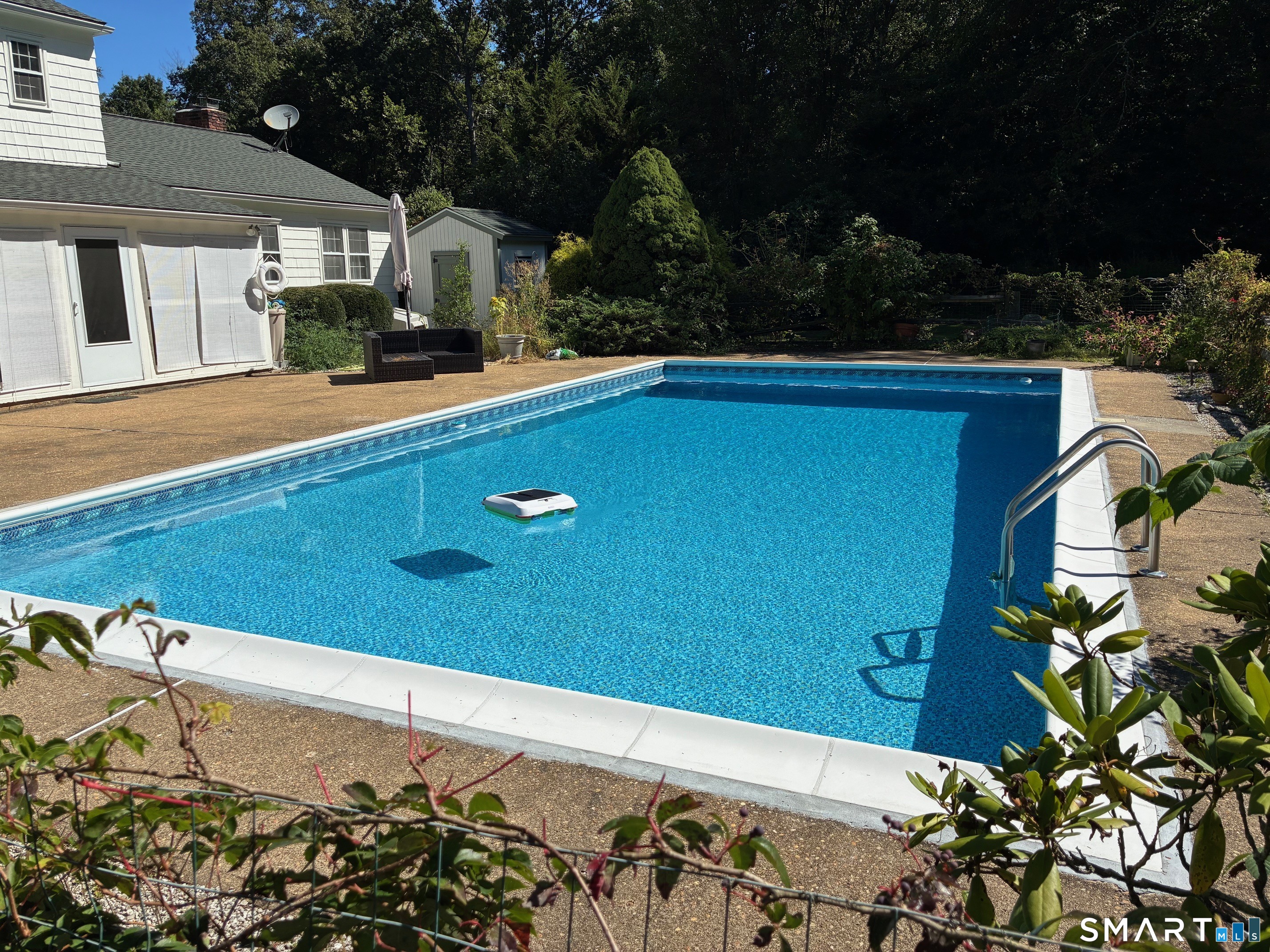 7 Gray Squirrel Drive