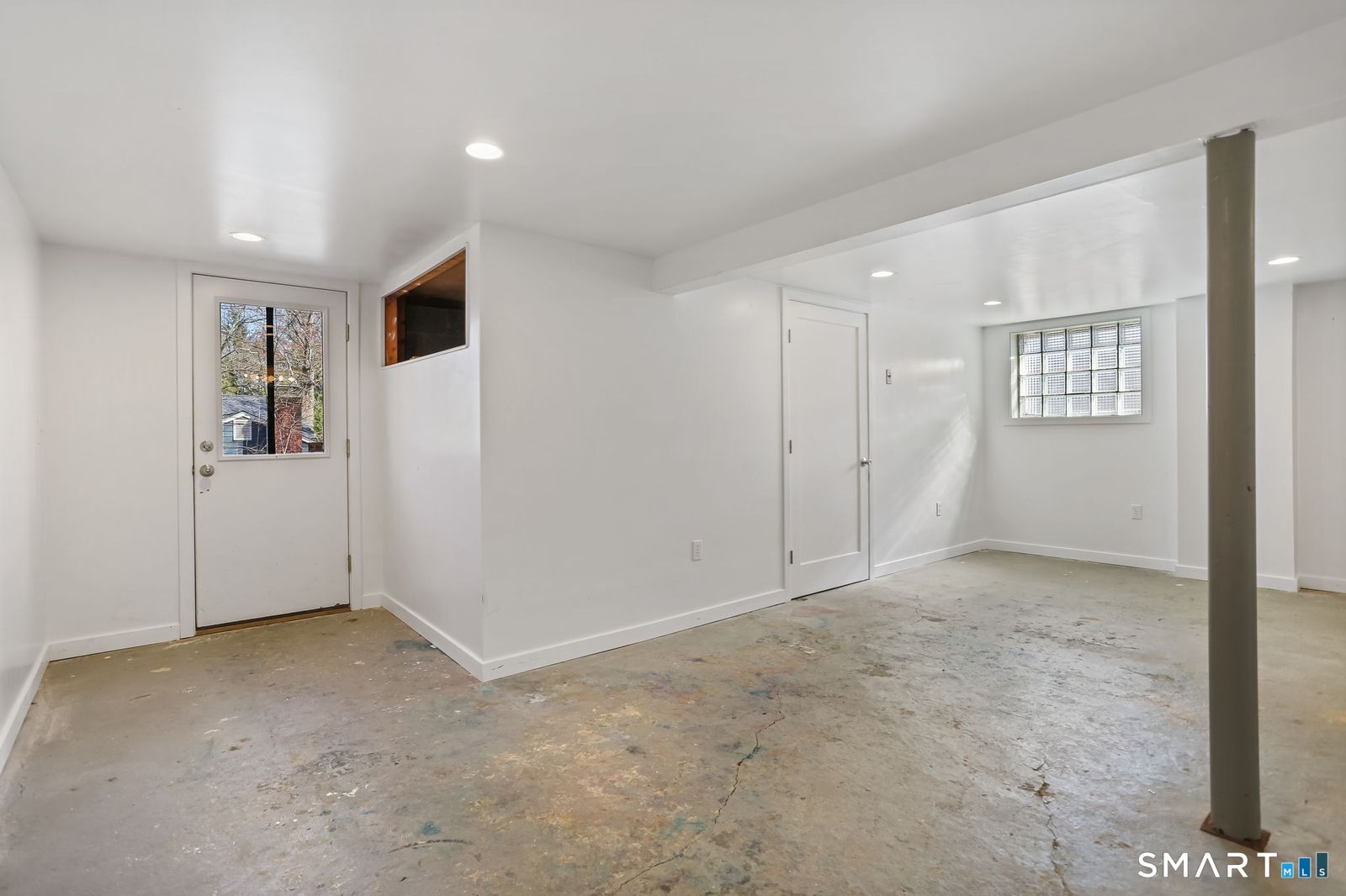 140 Ponus Avenue
