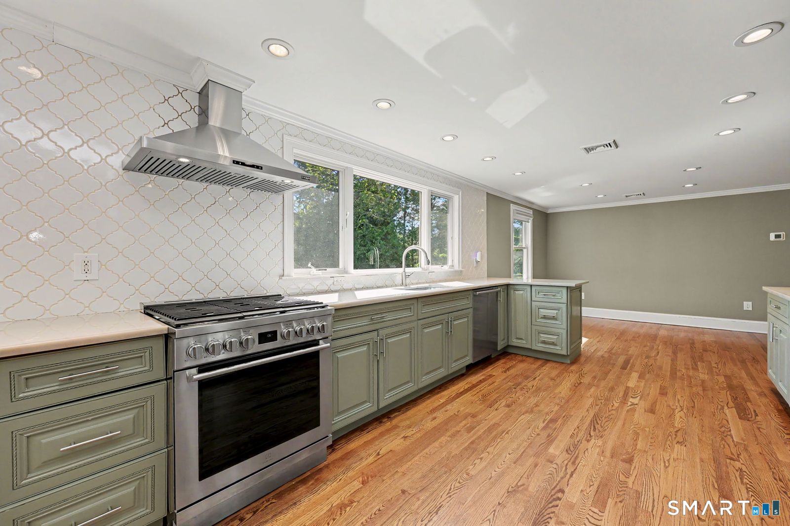 130 West Norwalk Road