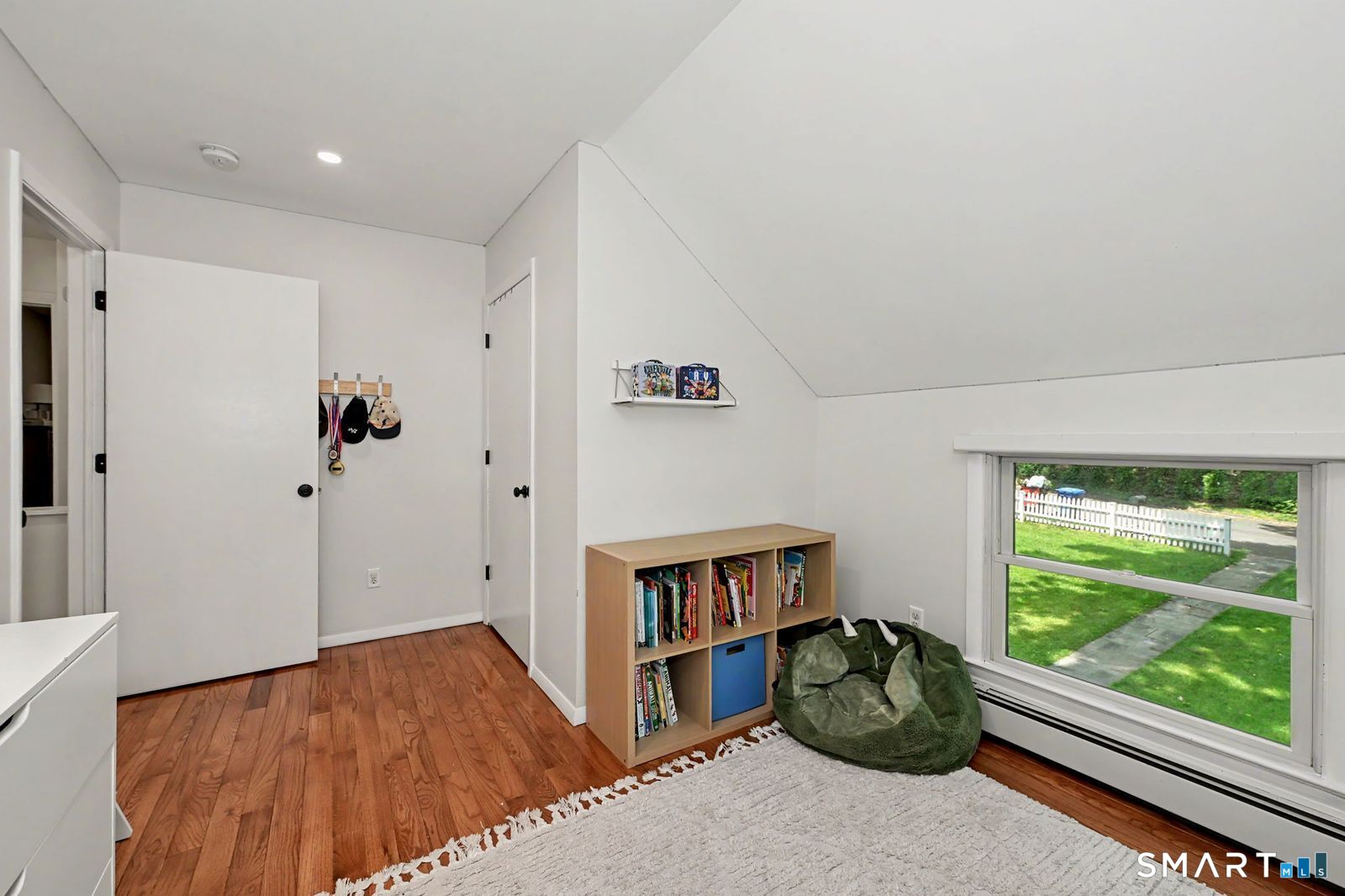 41 Ledgewood Drive
