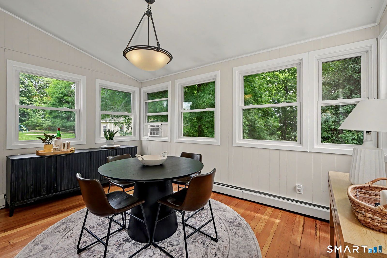 41 Ledgewood Drive