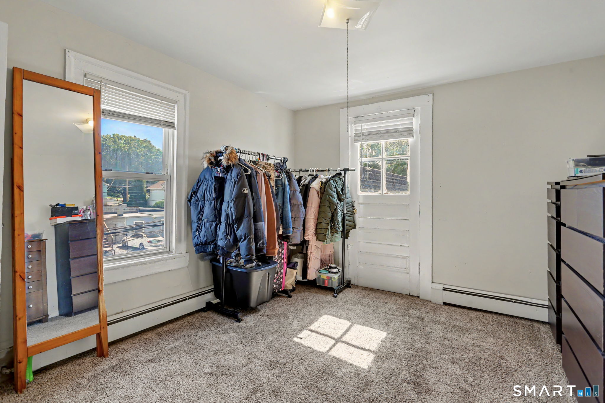 178 Linen Avenue