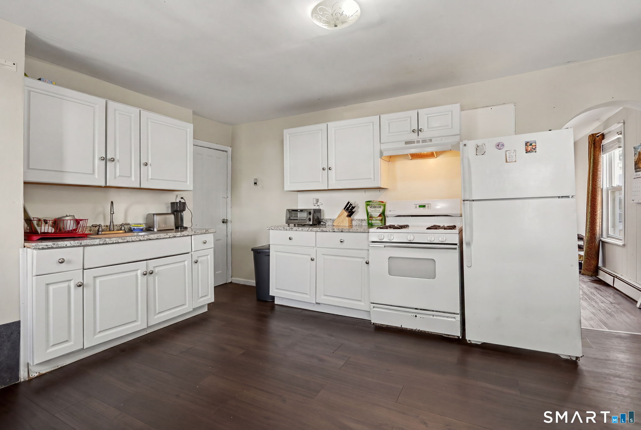 178 Linen Avenue