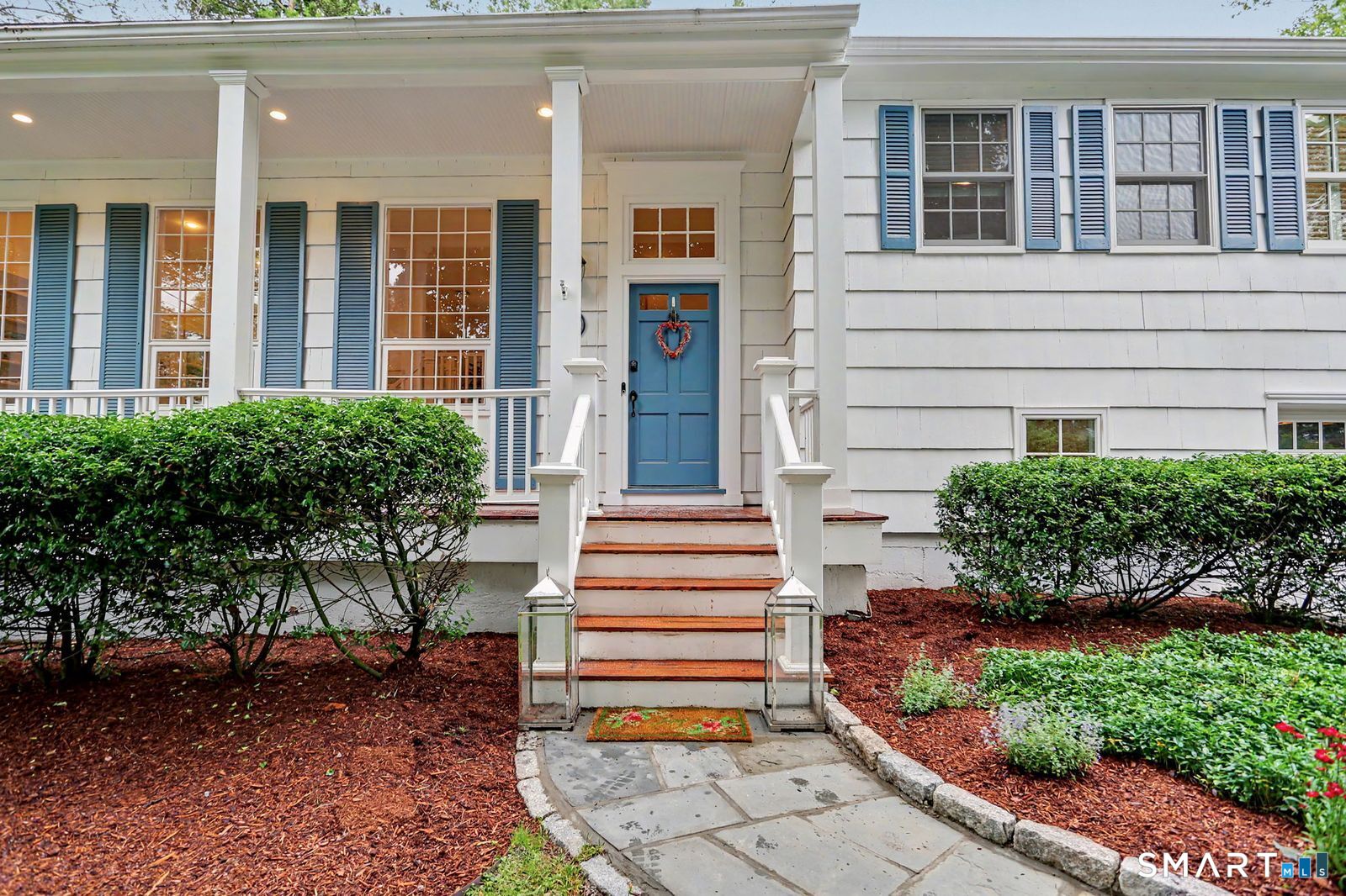 10 Old Field Place