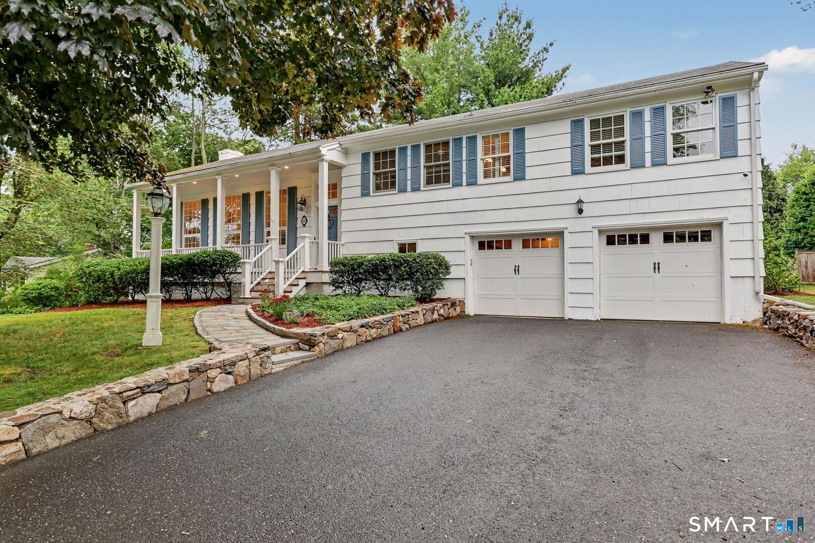 10 Old Field Place