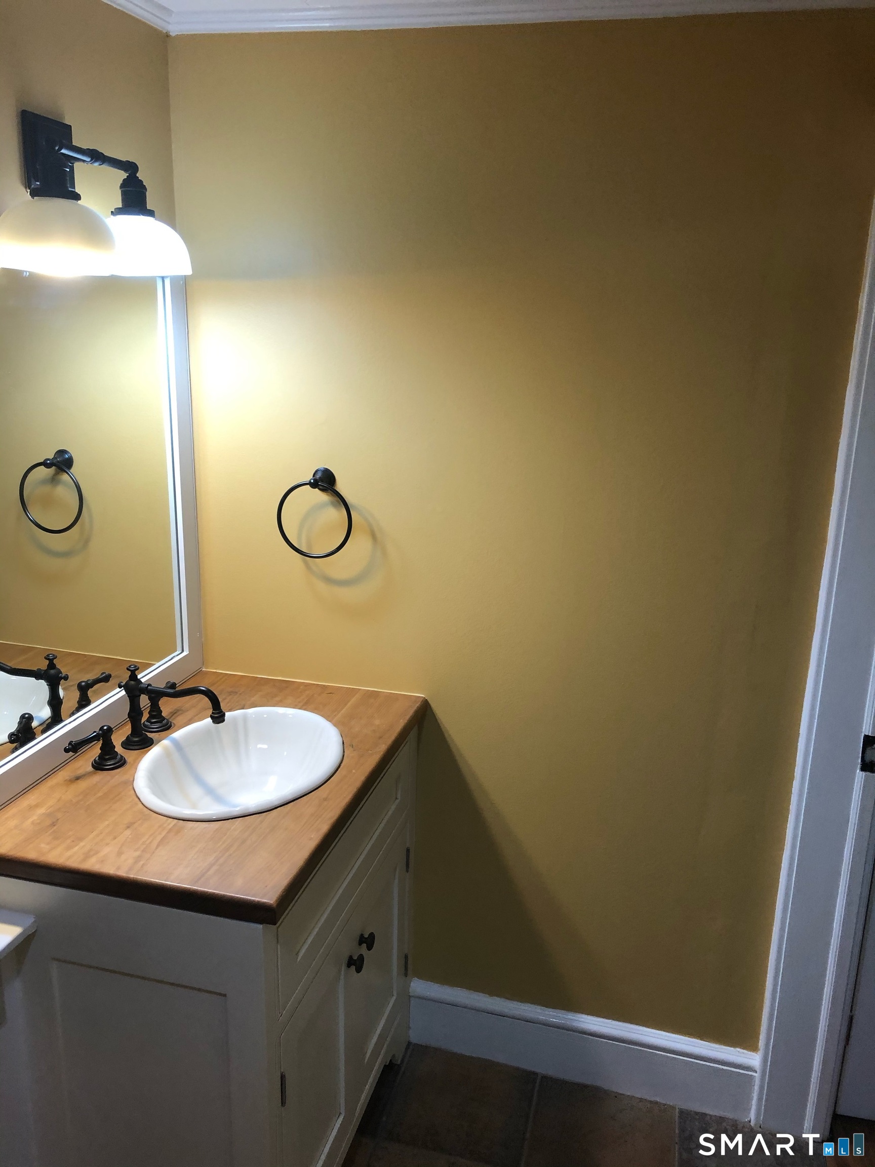 503 Danbury Road Unit: 1