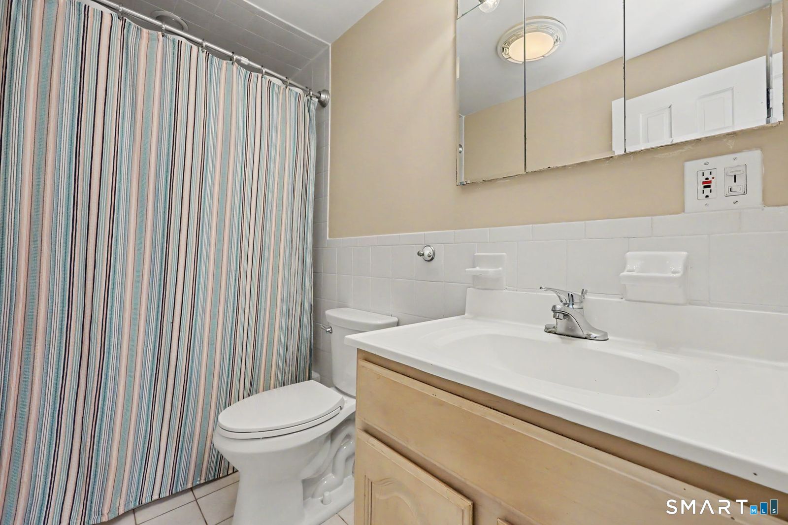 1 Linden Street Unit: A6