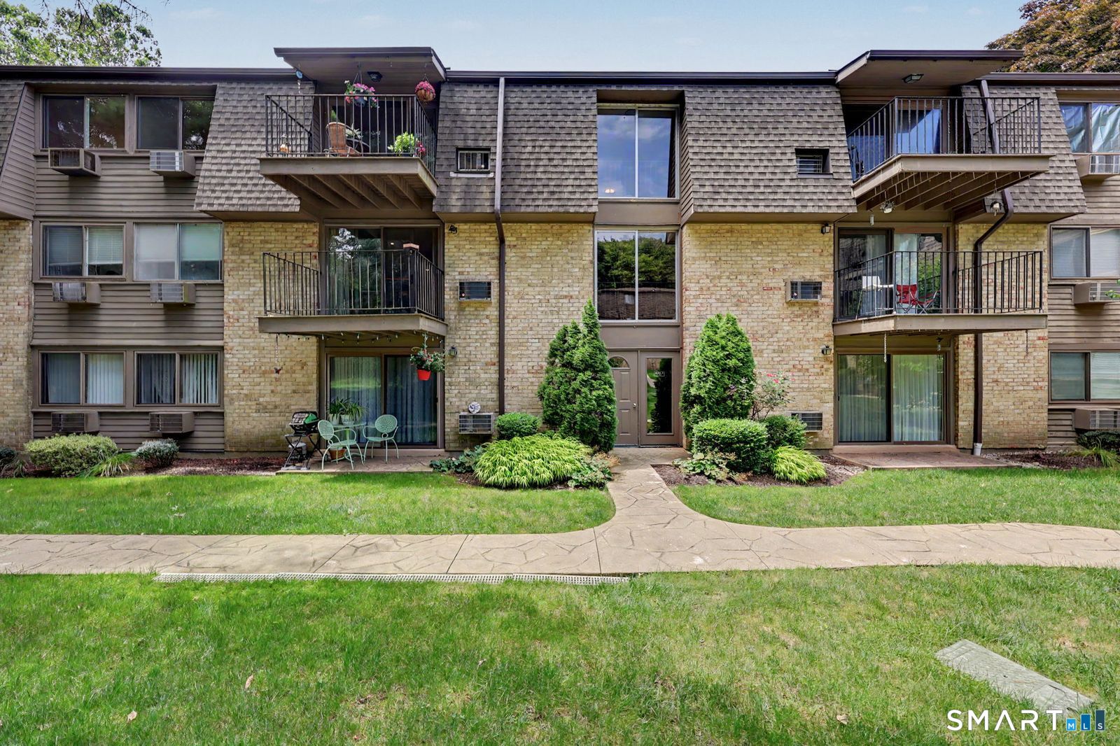 1 Linden Street Unit: A6