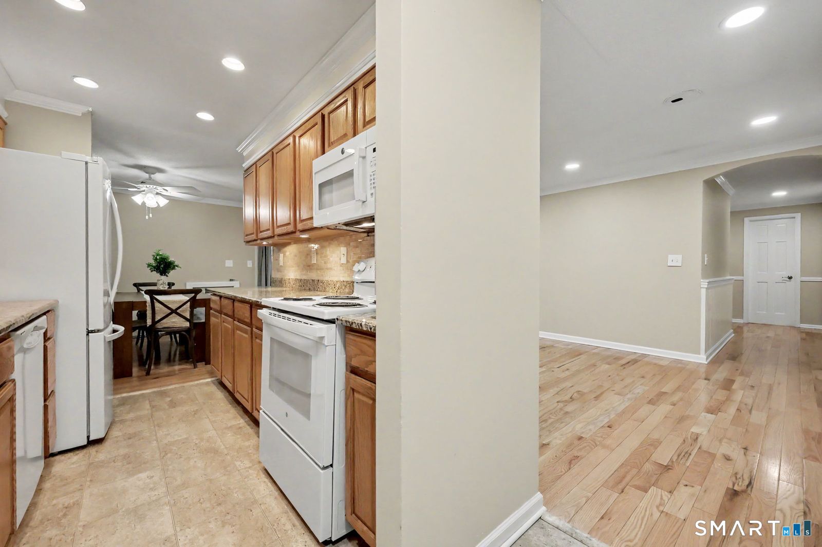 1 Linden Street Unit: A6