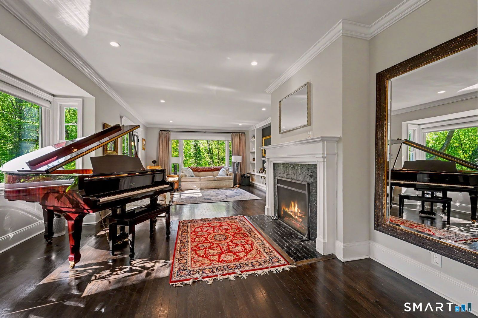49 Newtown Avenue