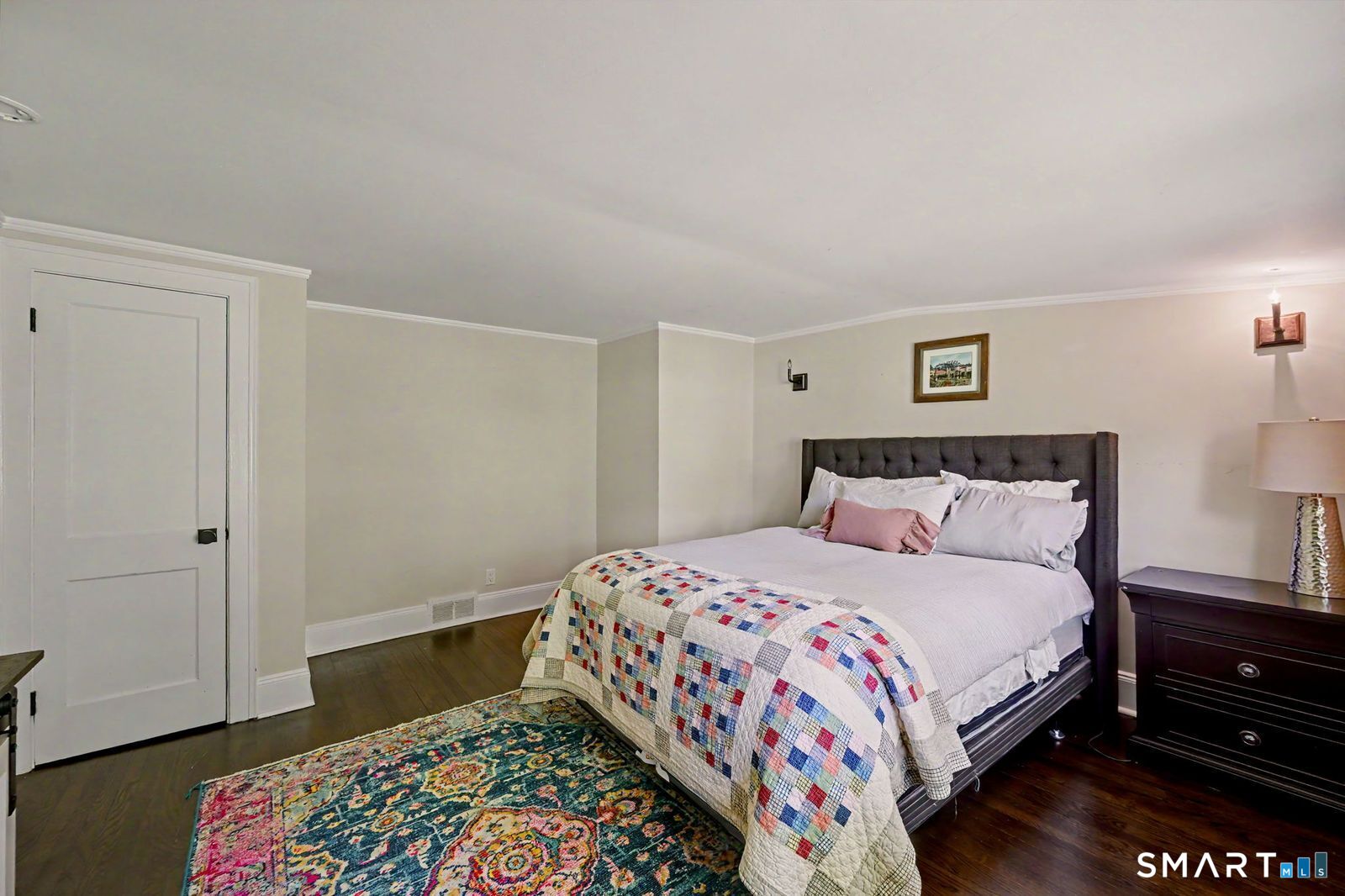 49 Newtown Avenue