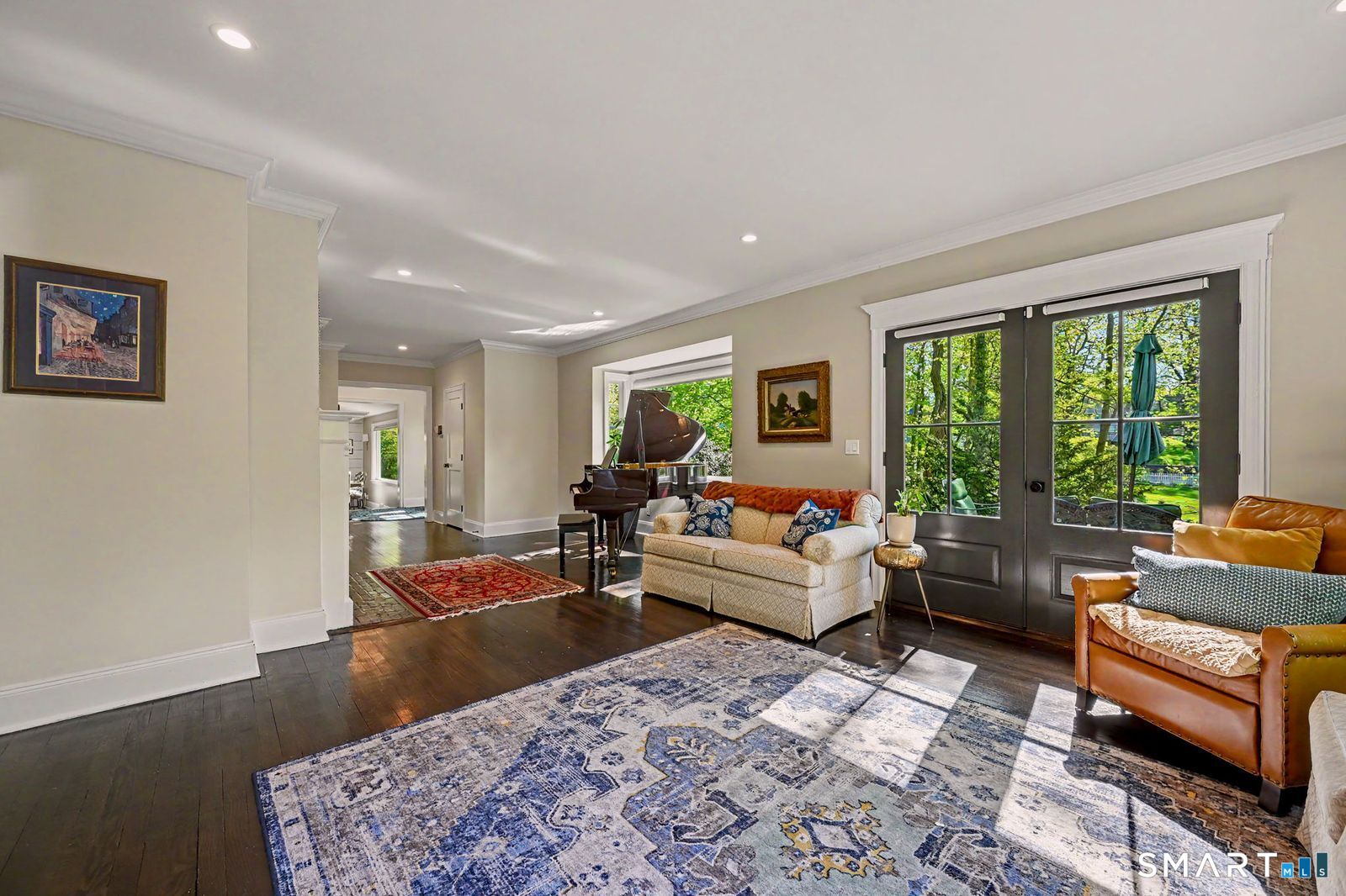 49 Newtown Avenue