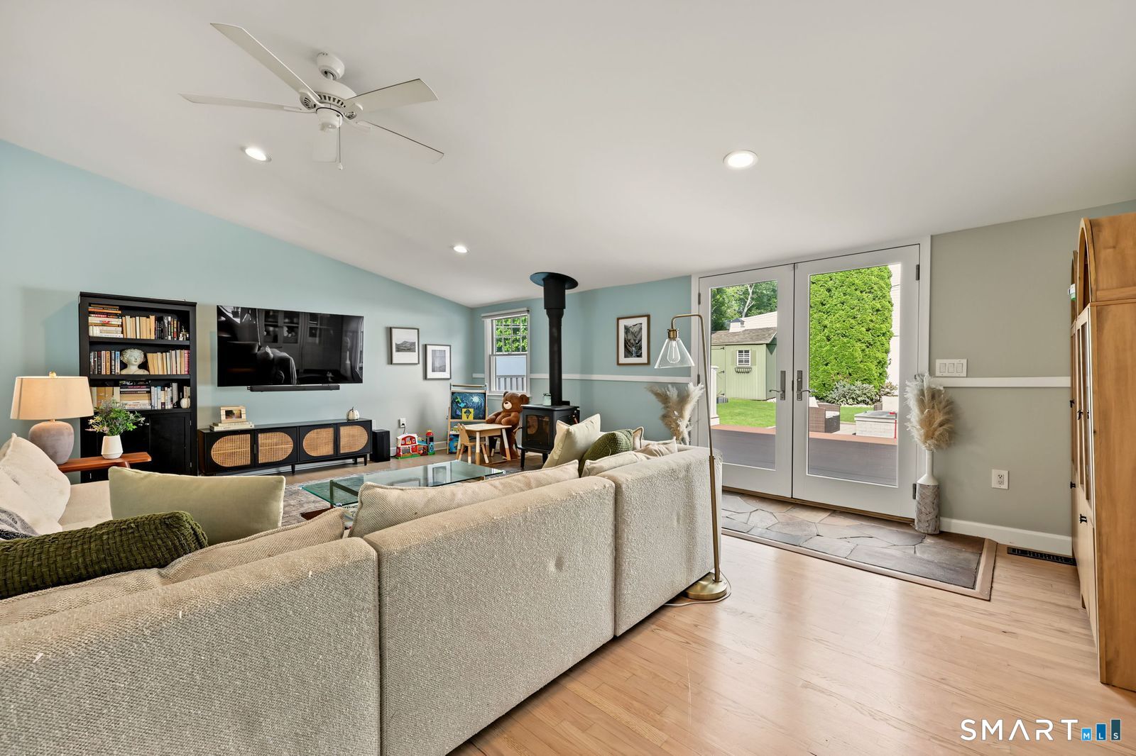 146 Dry Hill Road