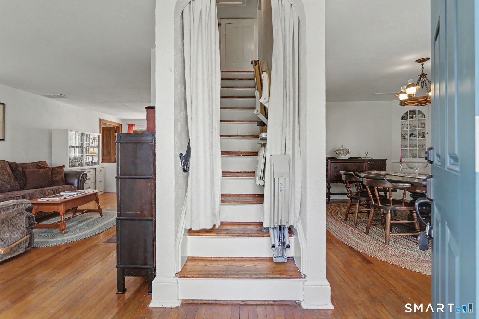 10 Hillwood Place