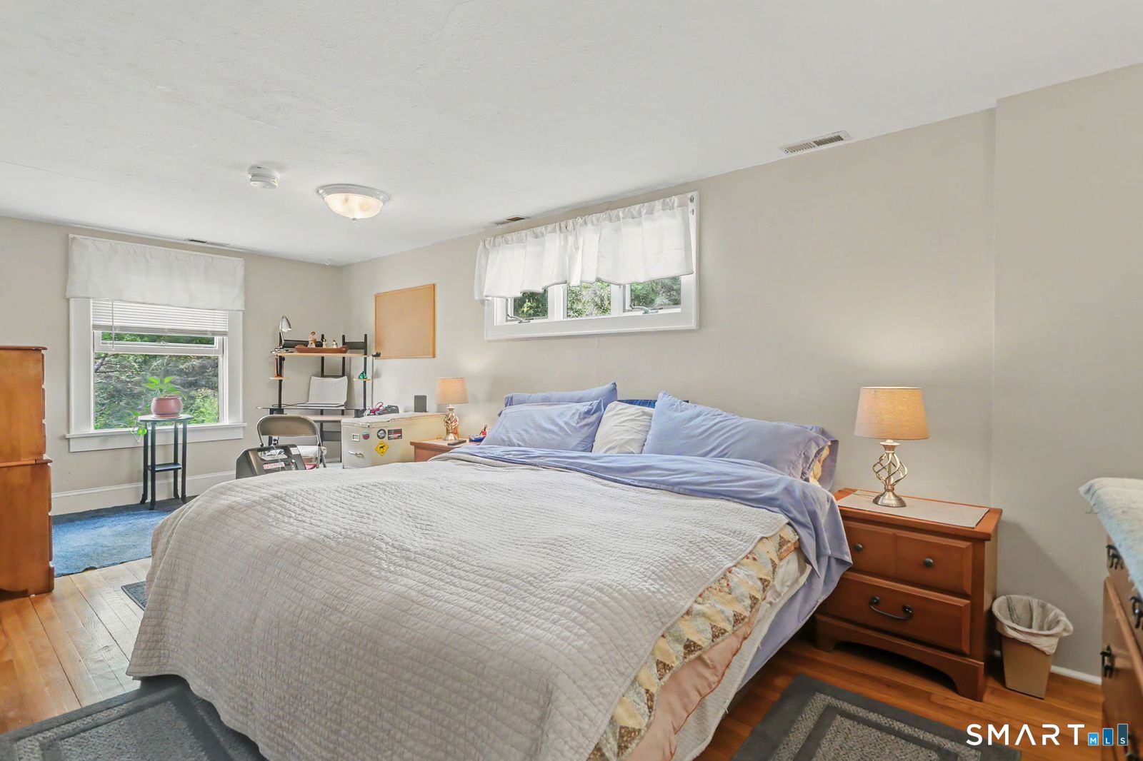 10 Hillwood Place
