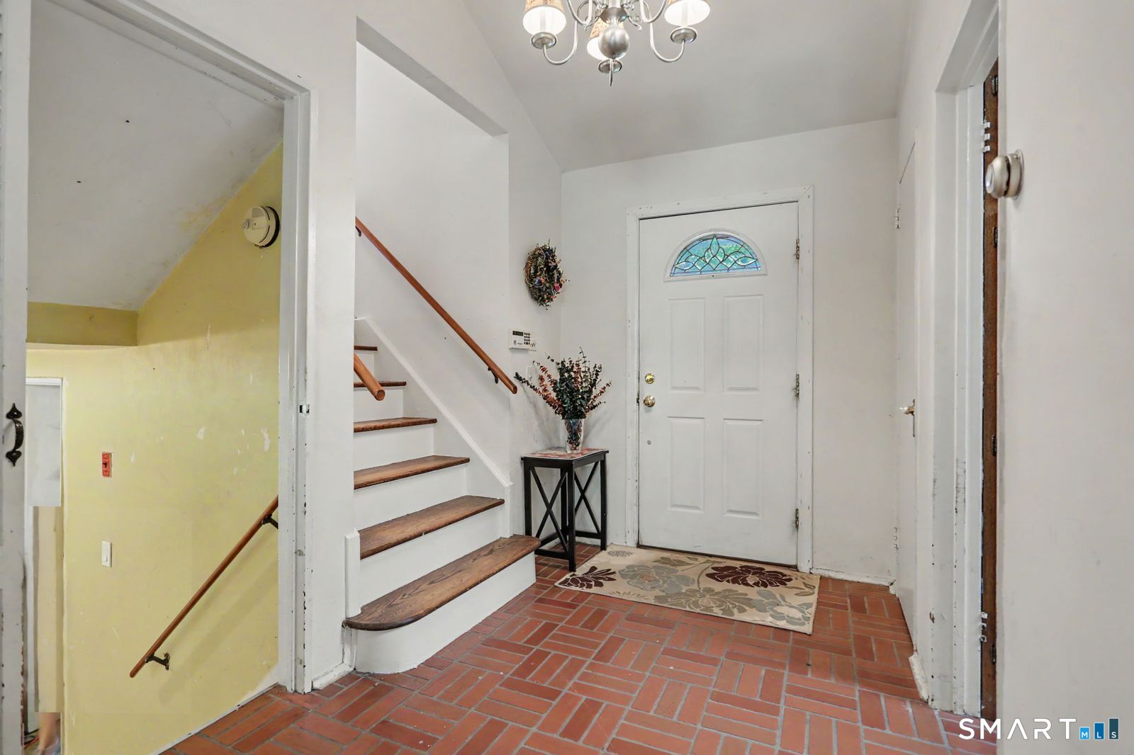 68 Winding Lane