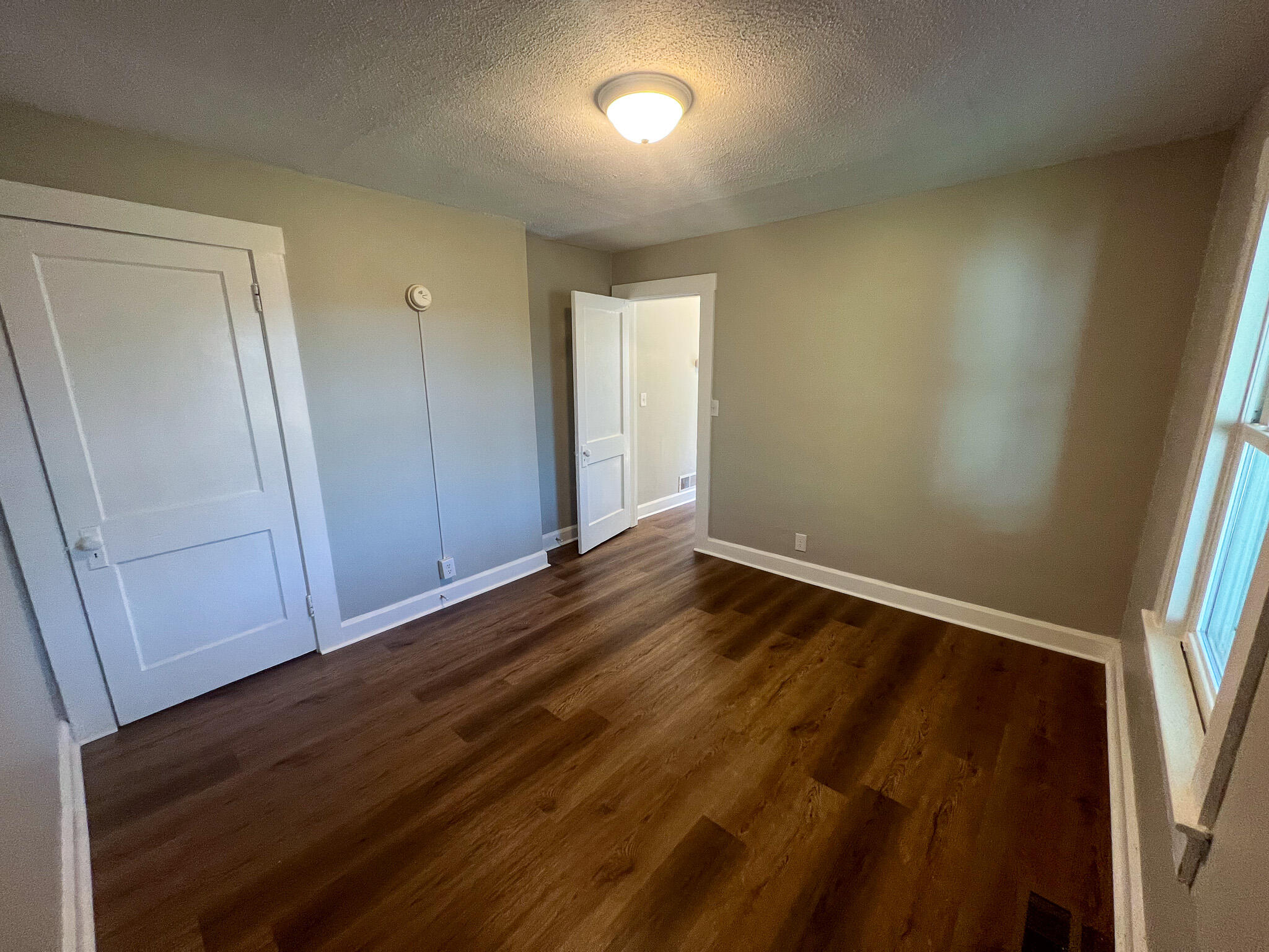 112 Schenkel Lane