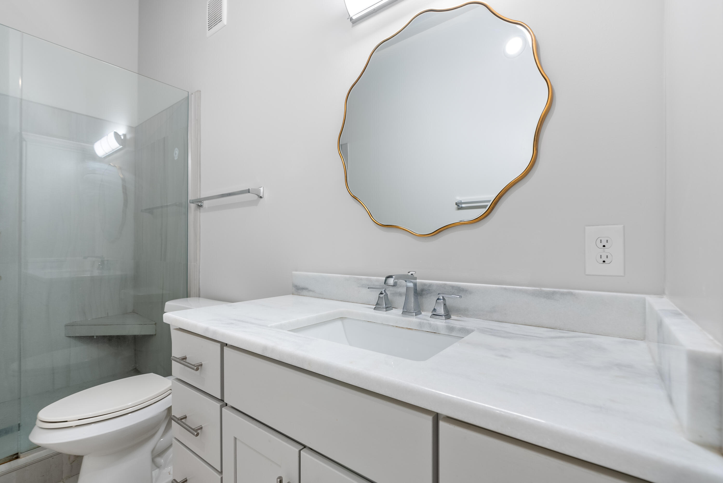 480 Skain Street Unit: 103