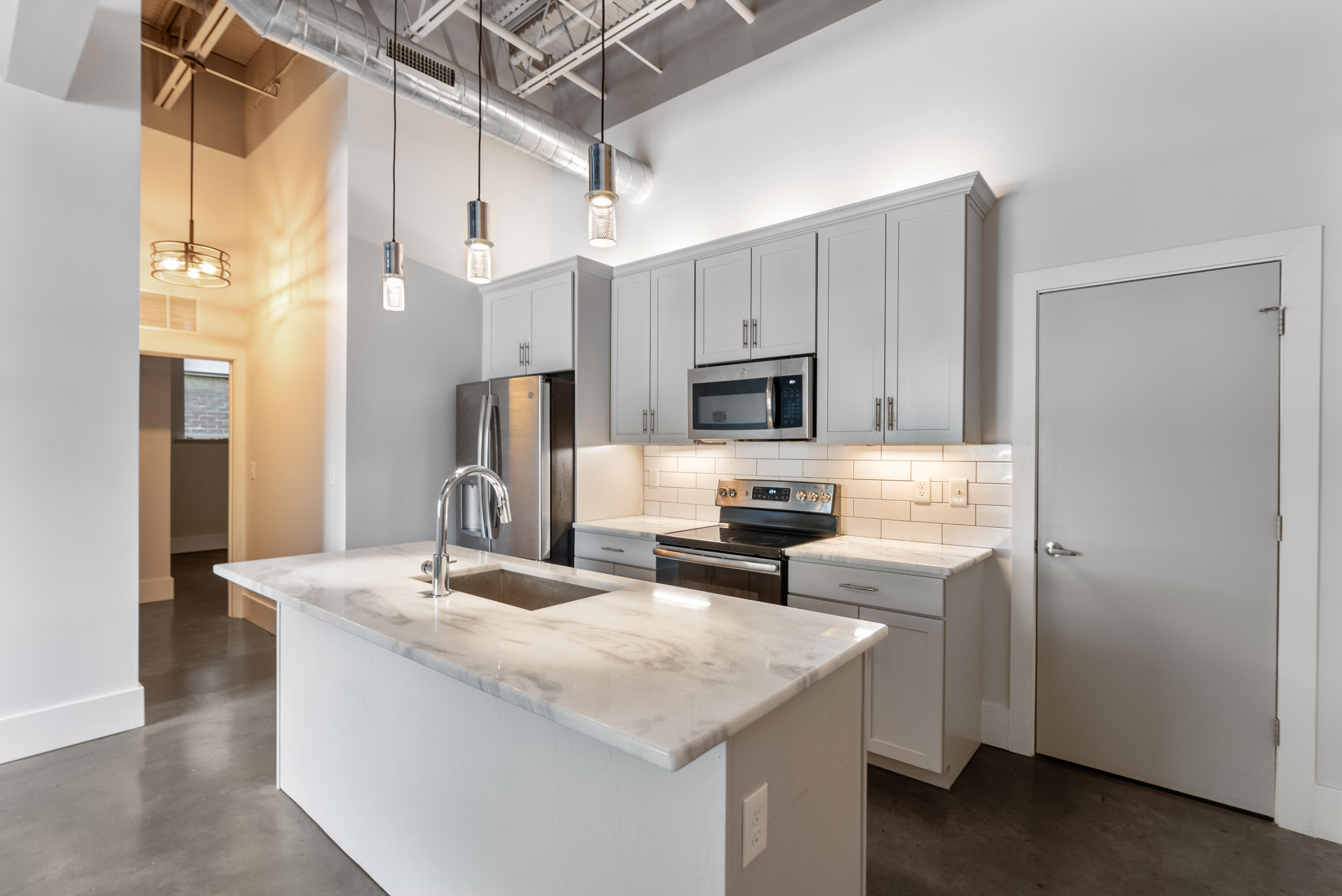 480 Skain Street Unit: 103