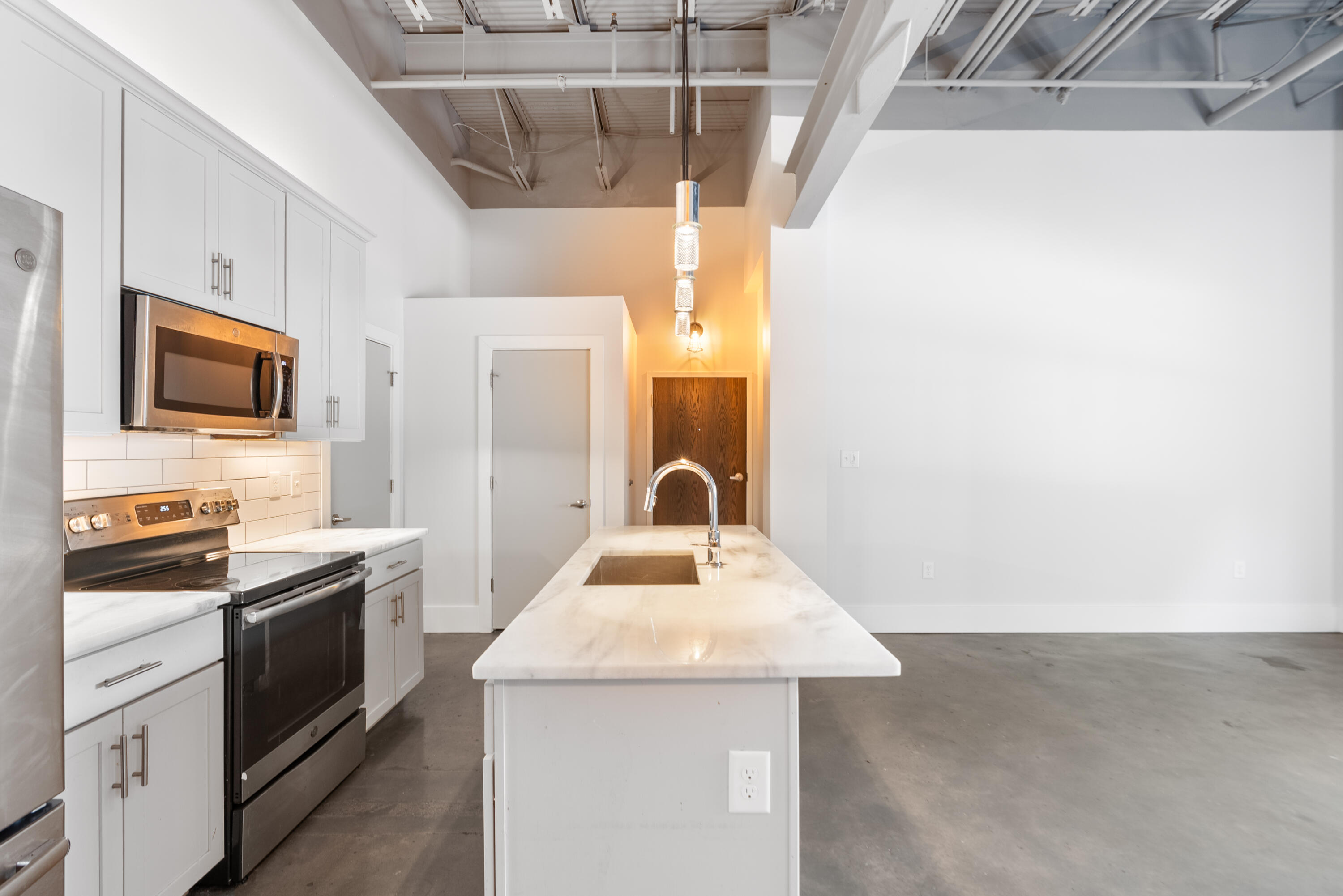 480 Skain Street Unit: 103
