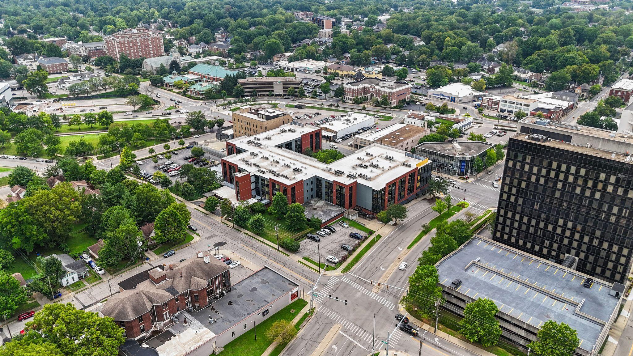 350 East Short Street Unit: 324