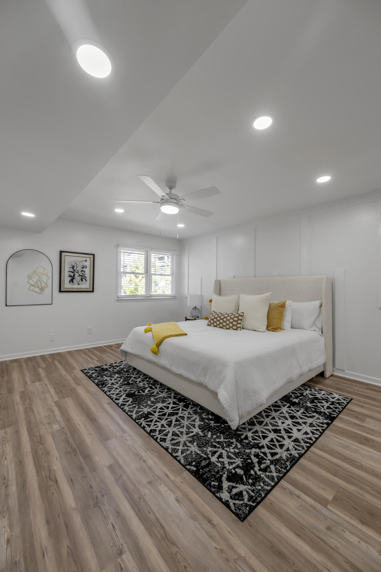395 Redding Road, 217
