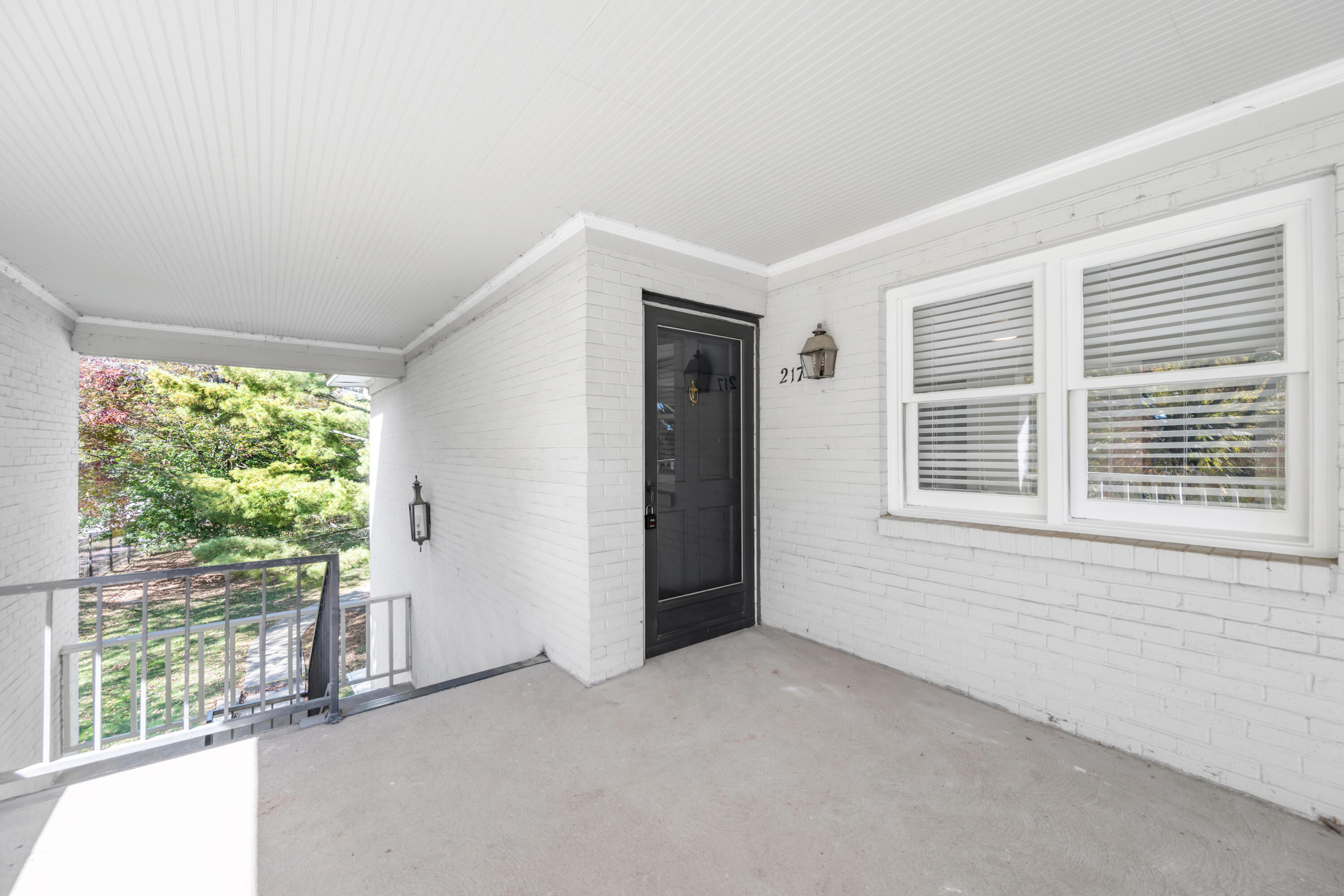 395 Redding Road, 217