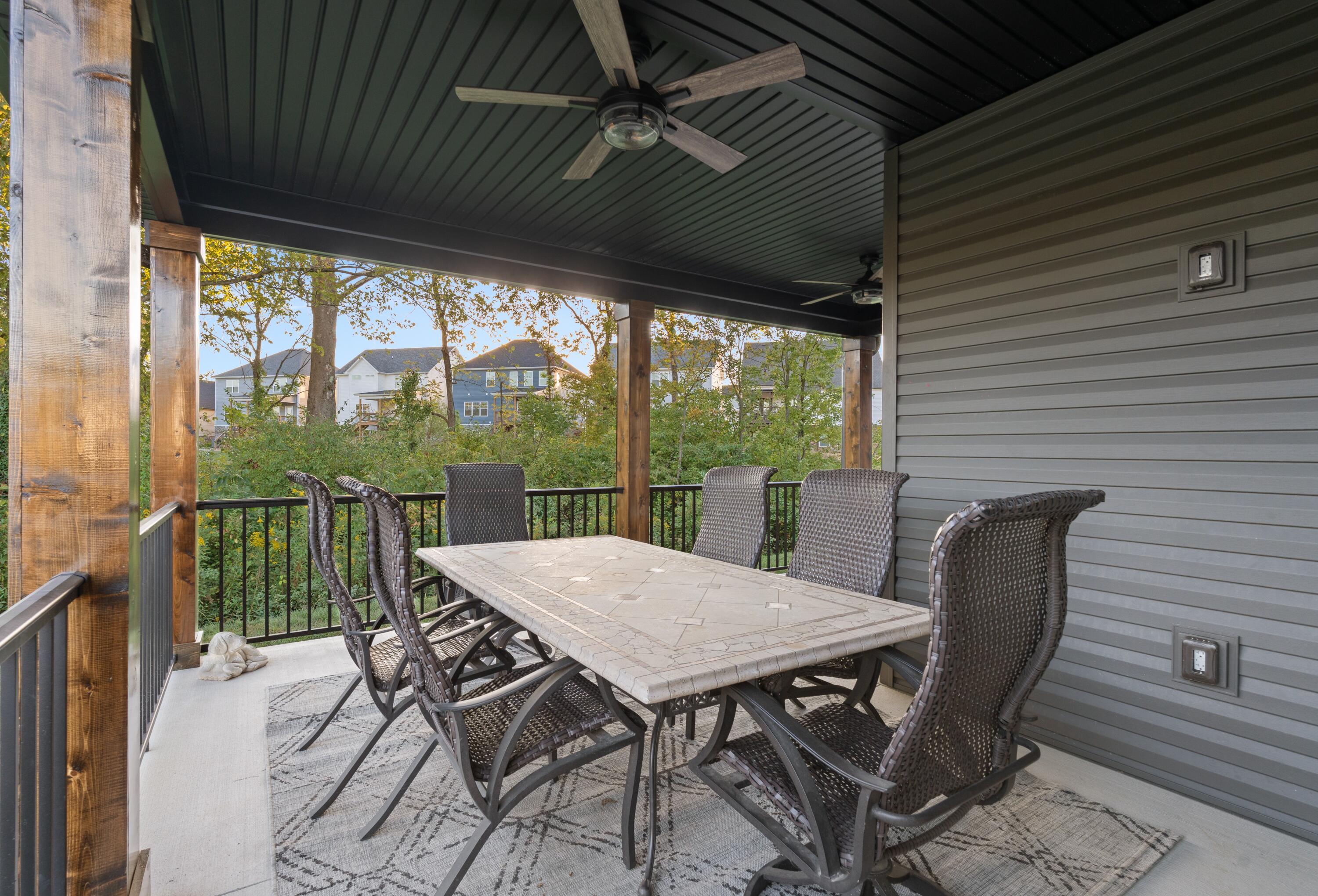 4124 Meadowlark Road