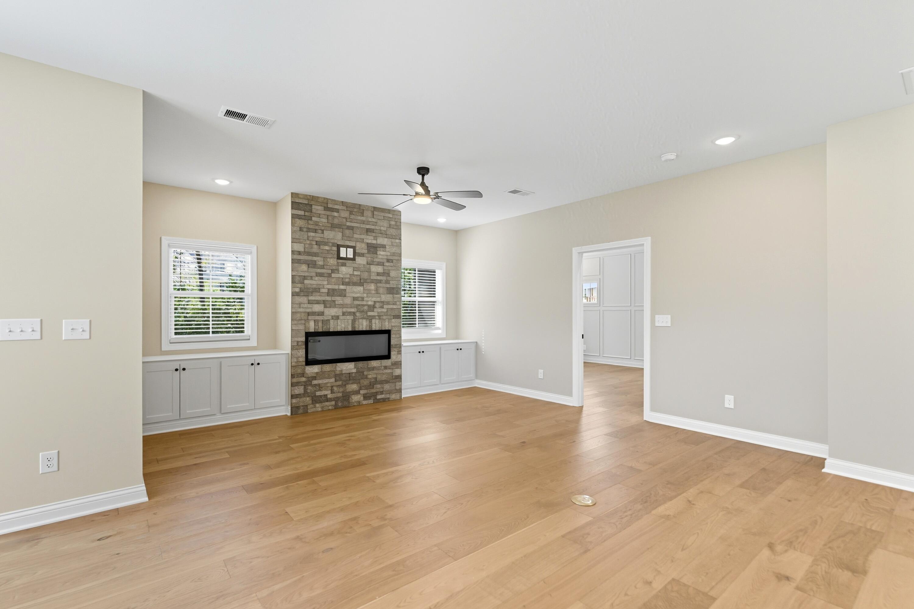 4124 Meadowlark Road