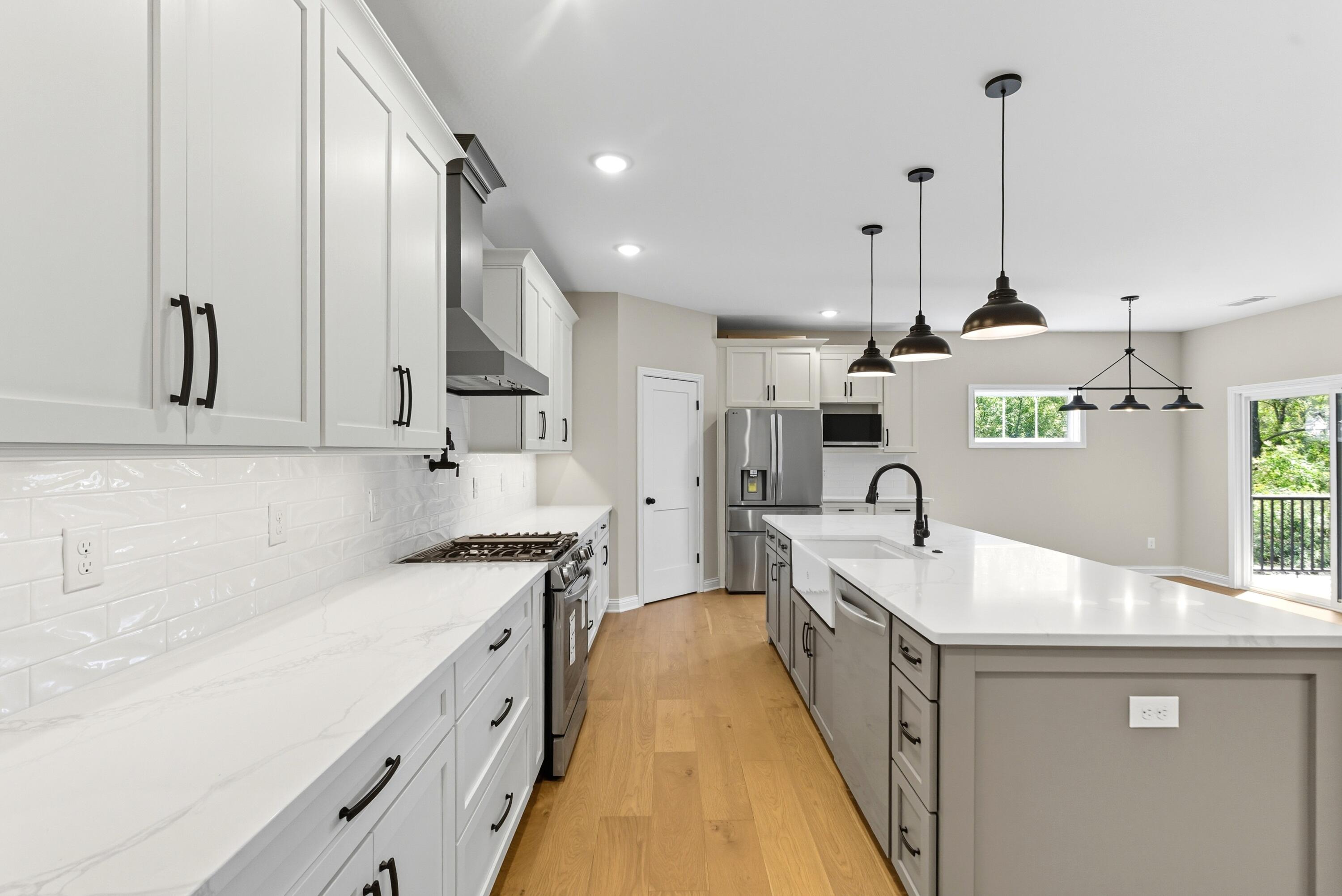 4124 Meadowlark Road